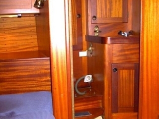 Sweden Yachts 41 Continental
