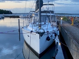 Beneteau Oceanis 43