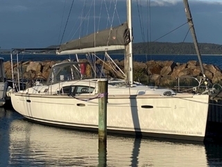 Beneteau Oceanis 43