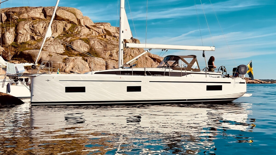 Bavaria C38